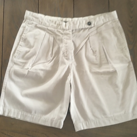 Zara women’s shorts - Picture 1 of 6